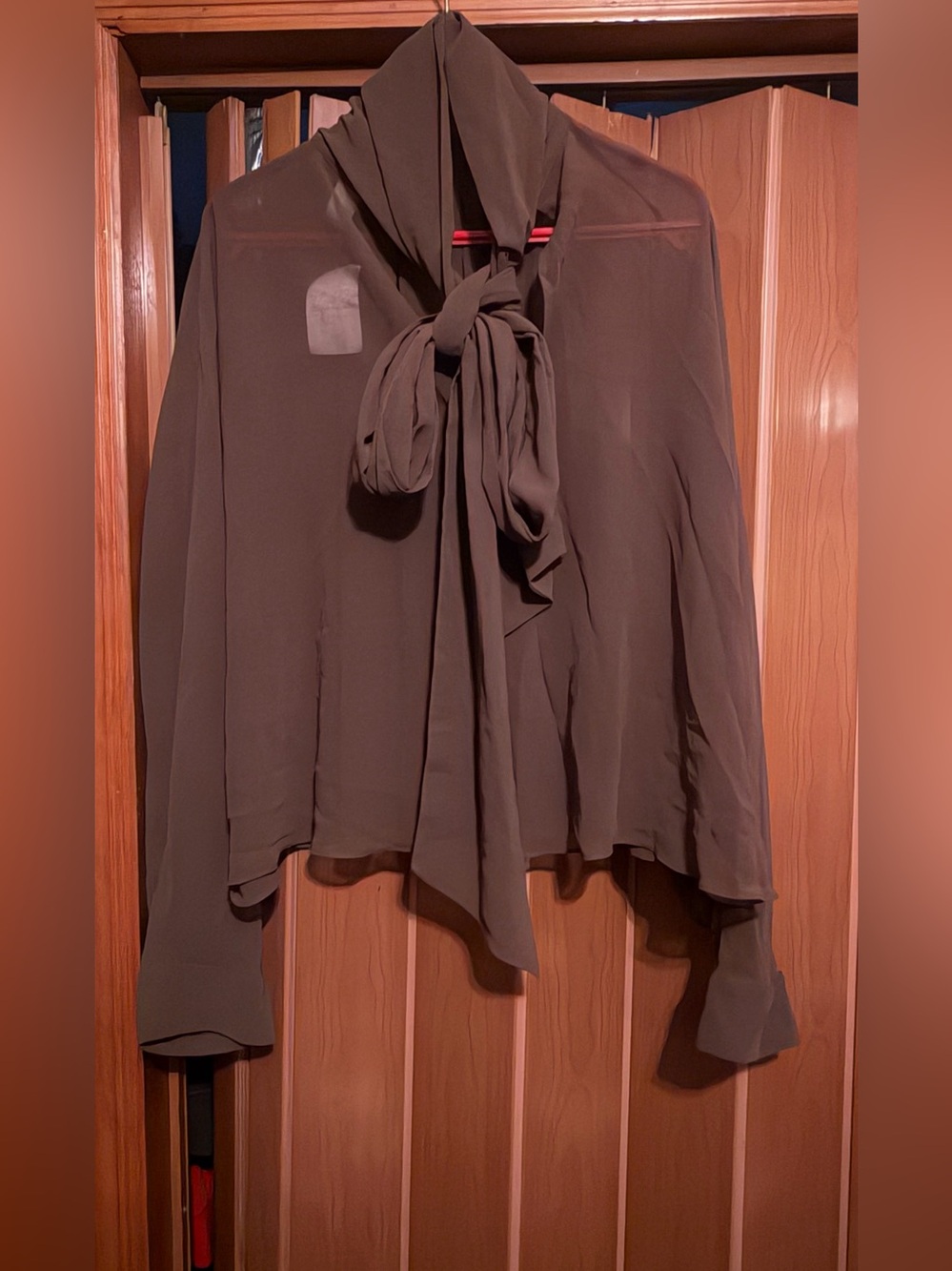 H&M Dark Chocolate Chiffon v-neck Tie Neck long sleeve blouse size XL NWT
